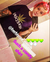 Cargar imagen en el visor de la galería, HERBiVORE- Premium Unisex T-shirt