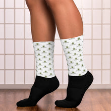 Lade das Bild in den Galerie-Viewer, HERBiVORE- Unisex Socks