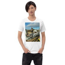 Charger l&#39;image dans la galerie, Lady Strange-THINK-Music Video Premium  T-Shirt
